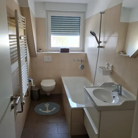 Schoene Dachgeschoss Wohnung Marl Exterior photo
