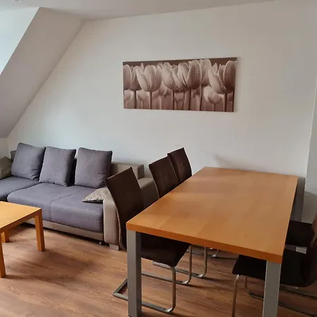 Schoene Dachgeschoss Wohnung Marl Exterior photo