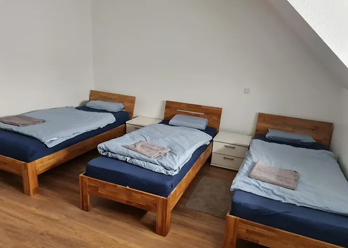 Schoene Dachgeschoss Wohnung