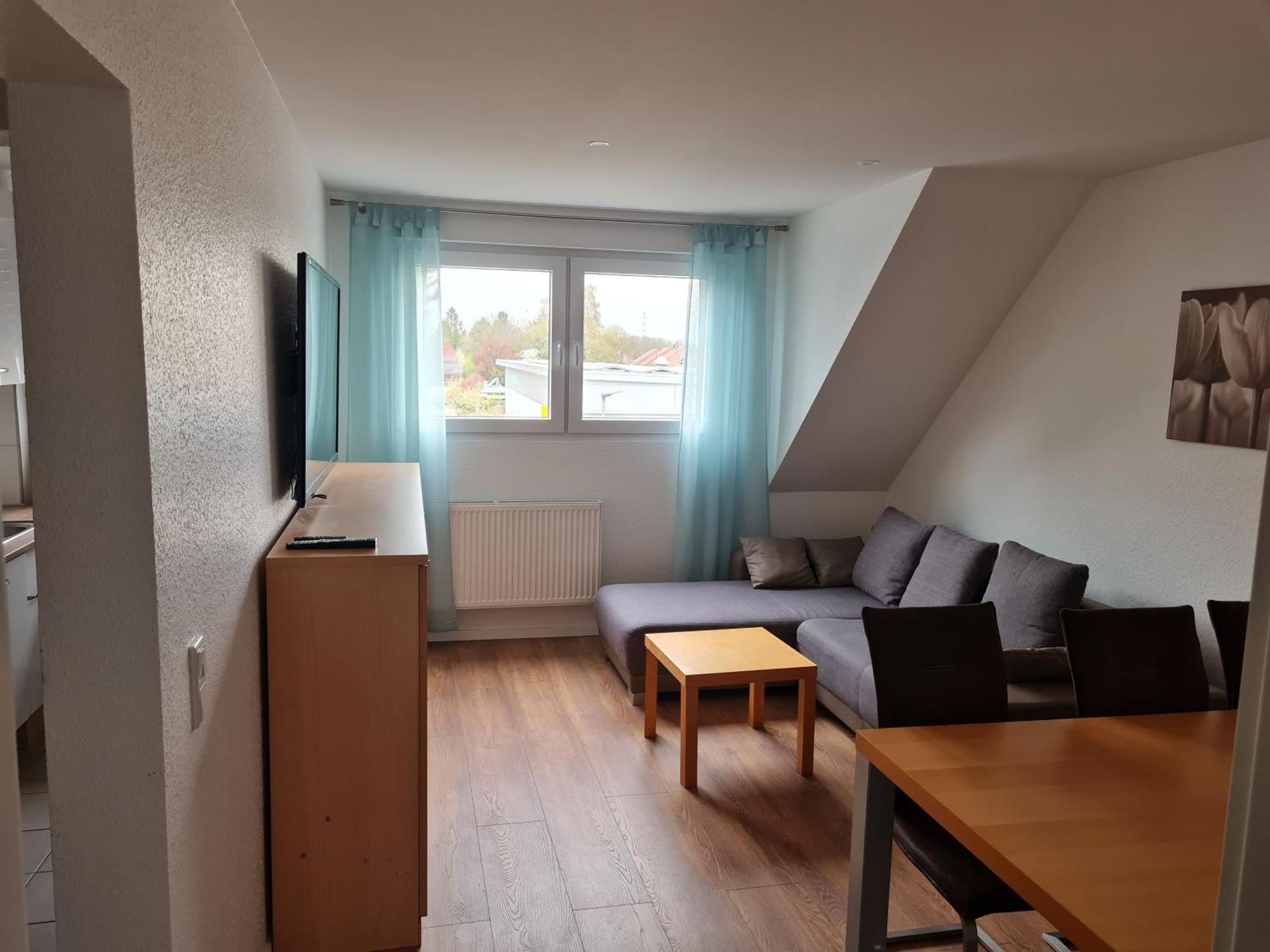 Schoene Dachgeschoss Apartment *